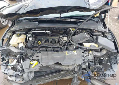 2016 Ford Focus S z USA, uszkodzony, nr VIN 1FADP3E23GL314555